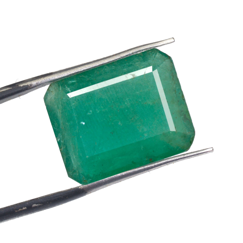 Natural Zambian Emerald (Panna) – 11.82 Carats