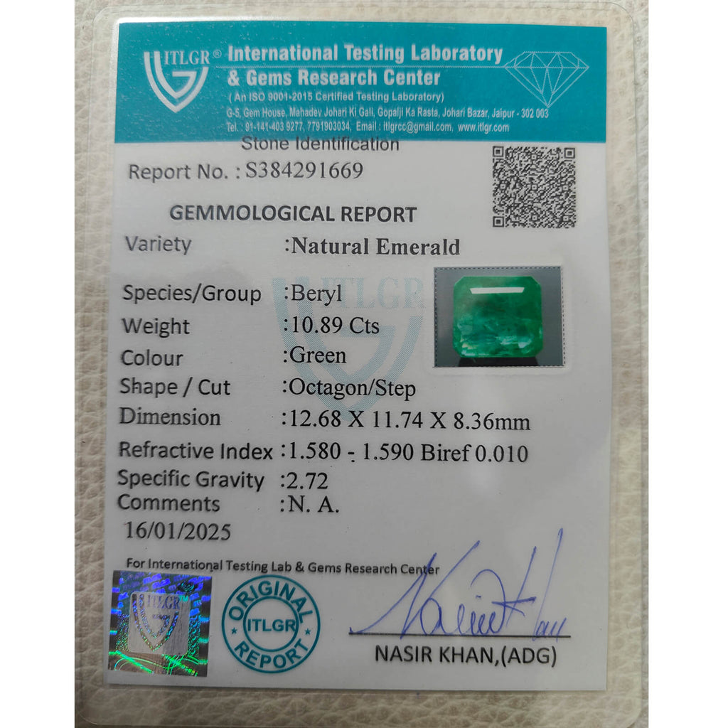 Natural Zambian Emerald (Panna) – 10.89 Carats